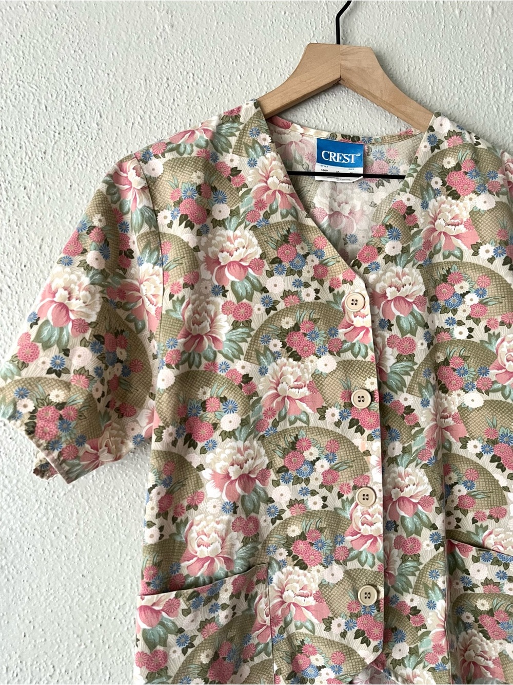 vintage floral button down - Picture 2 of 3